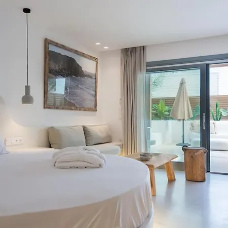 Aba ηospitalite Paros -the Signature Suite, Apartment